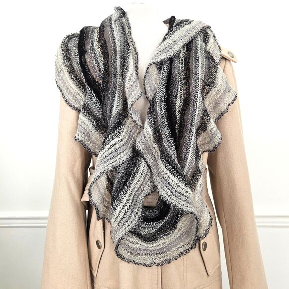 Infinity Black Gray Knit Ruffle Scarf  Womens Silver White - Picture 1 of 6